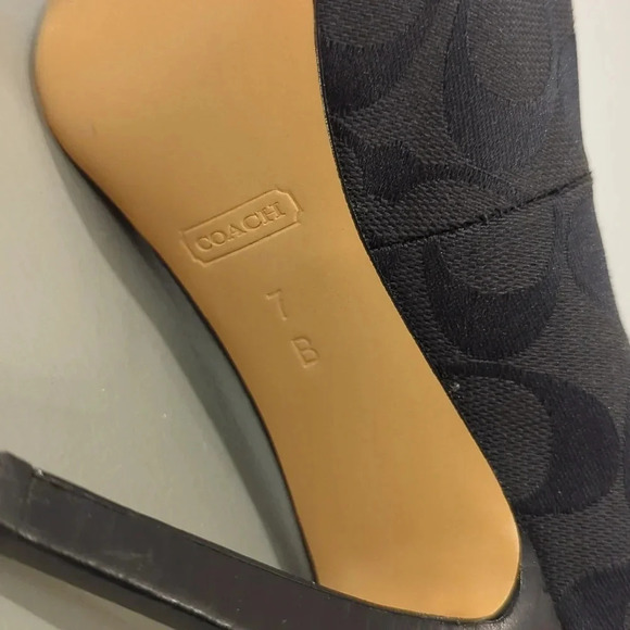 Coach Heels Peep Toe size 7 Black - Picture 12 of 13